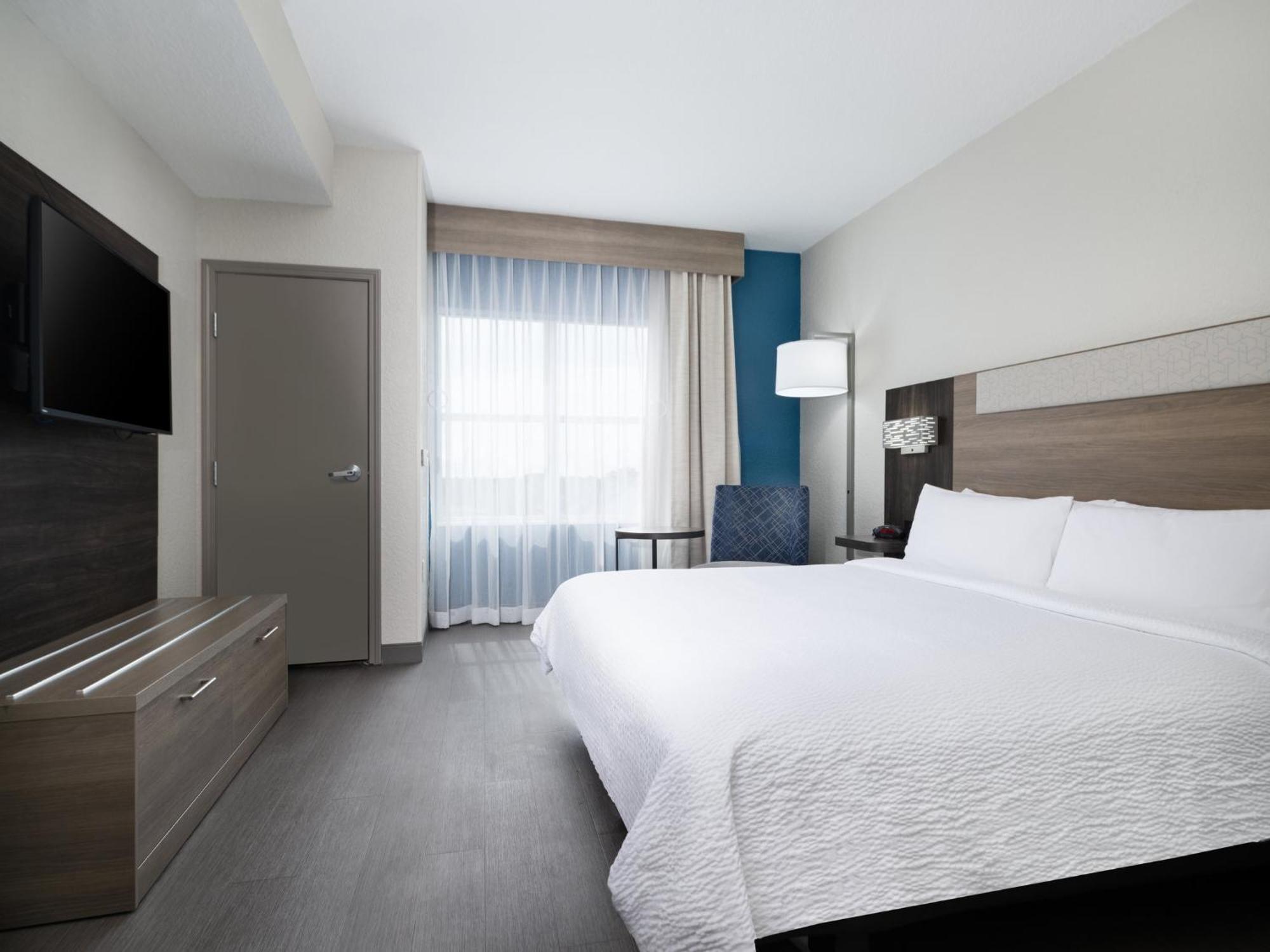Express & North I-4 By Ihg 3*