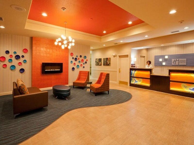 Holiday Express & North I-4 By Ihg 3* Lakeland