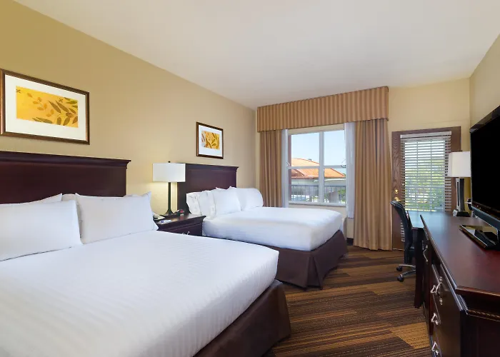 Holiday Inn Express & Suites Lakeland North I-4 By Ihg